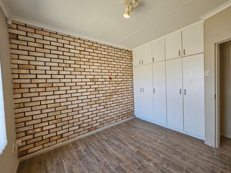 2 Bedroom Property for Sale in C Place Eastern Cape